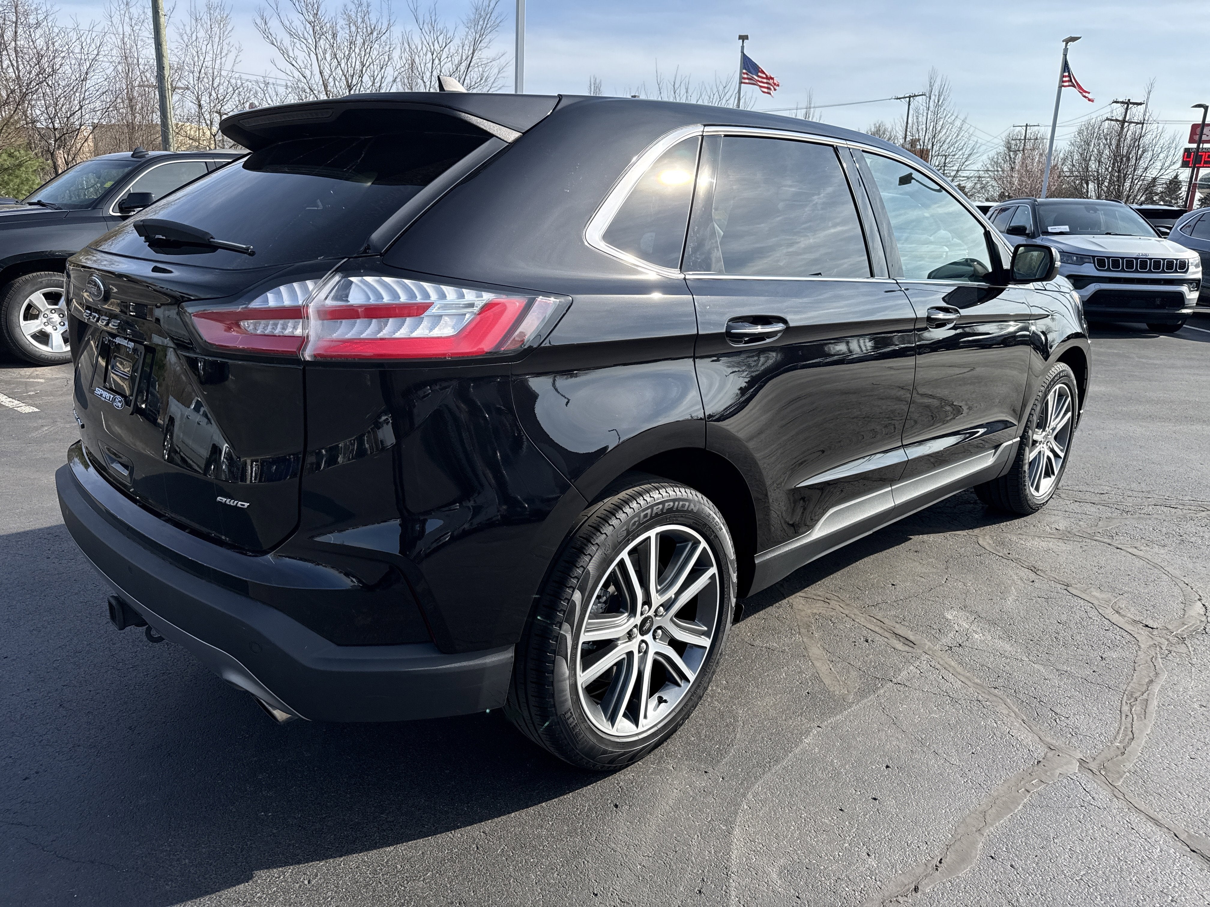 2024 Ford Edge Titanium