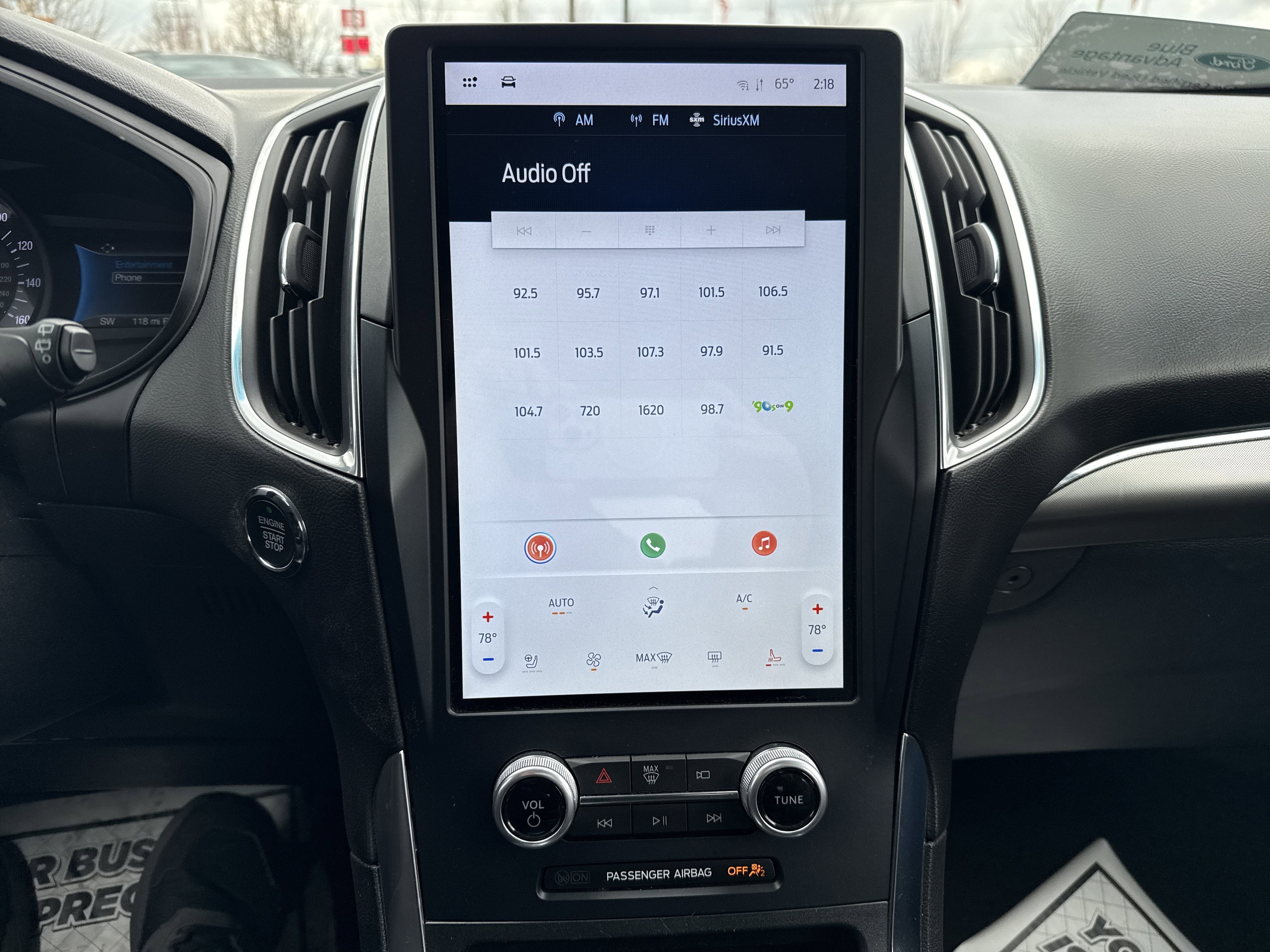 2023 Ford Edge Titanium