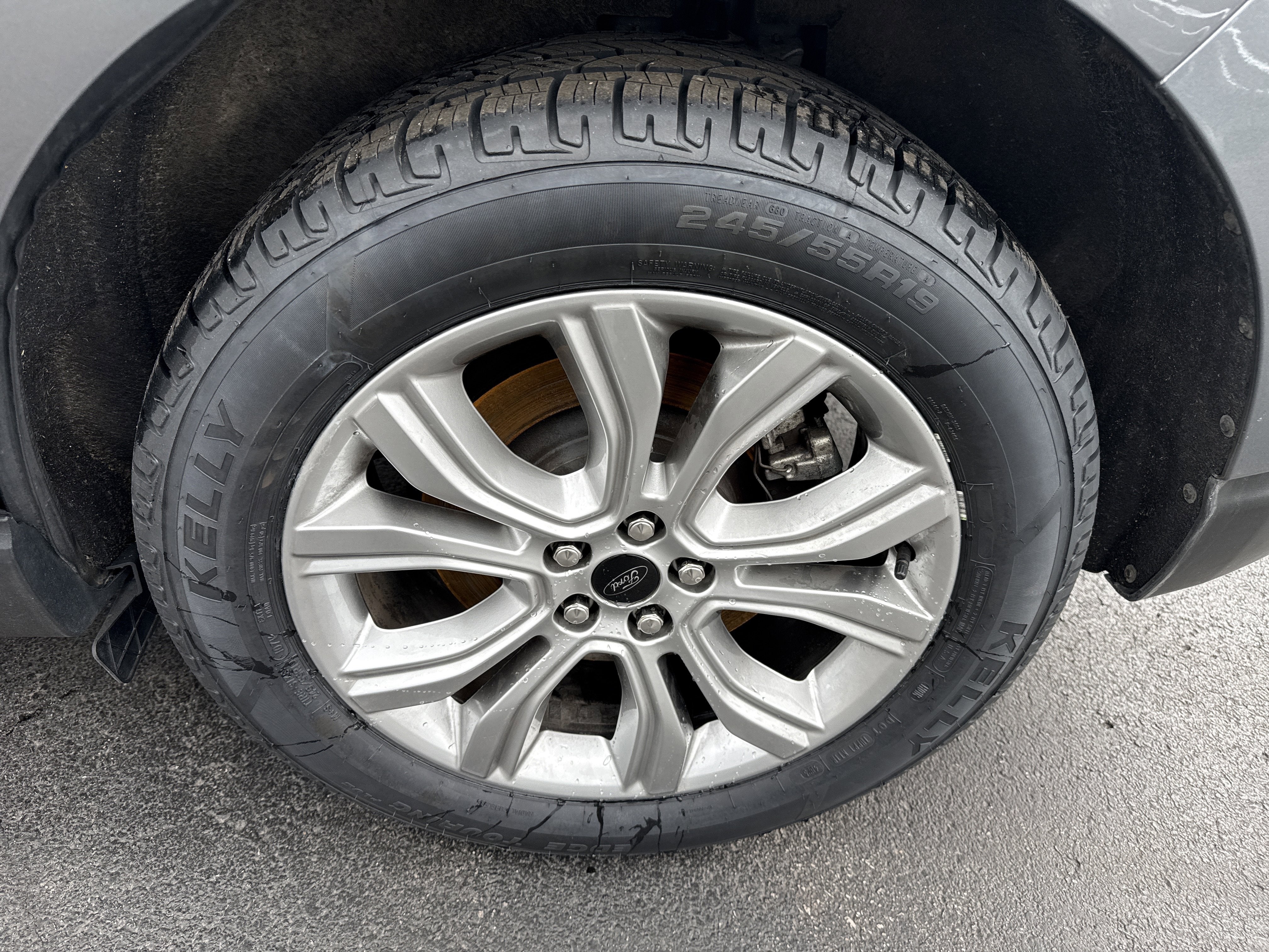 2023 Ford Edge Titanium