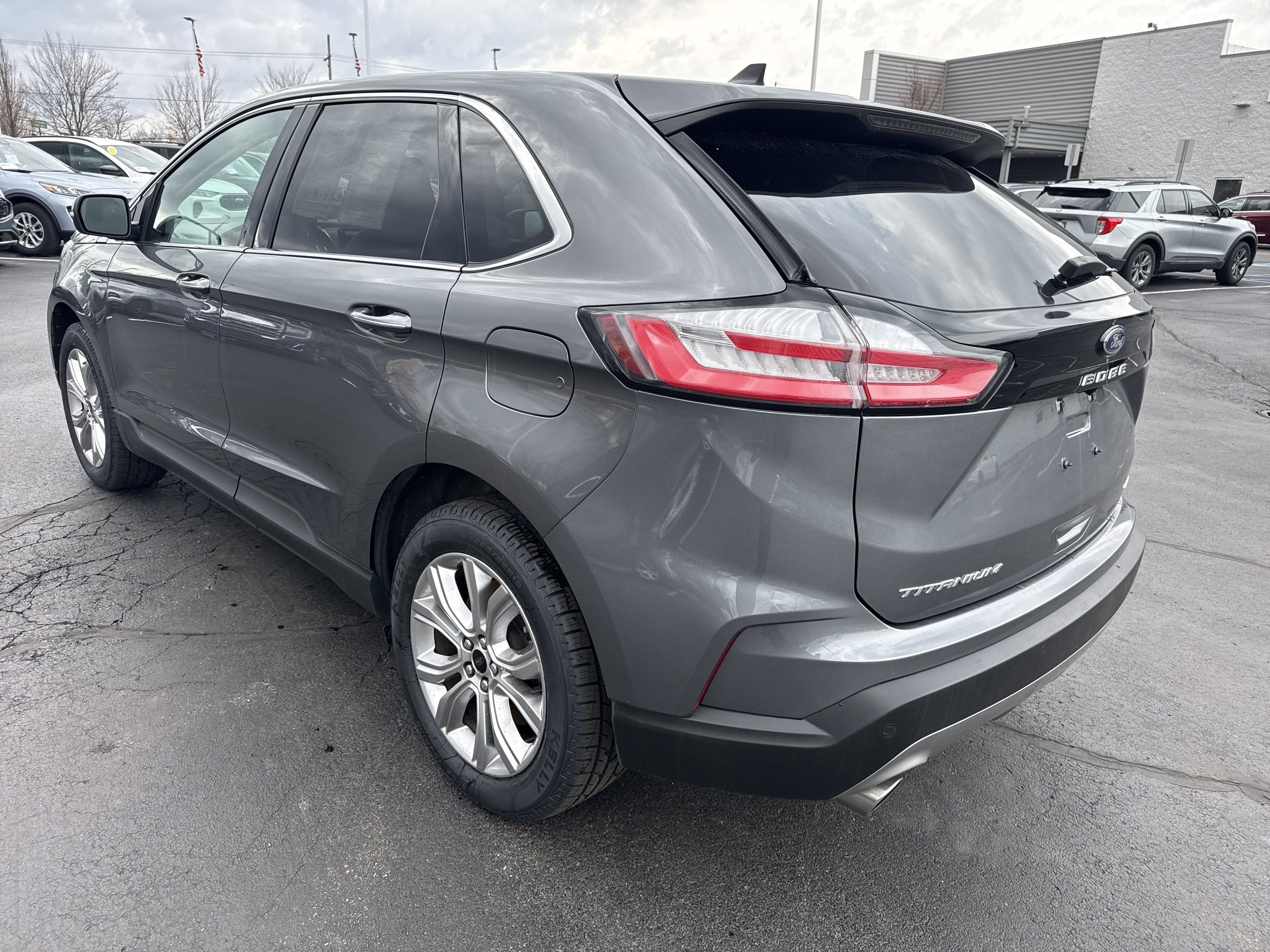 2023 Ford Edge Titanium