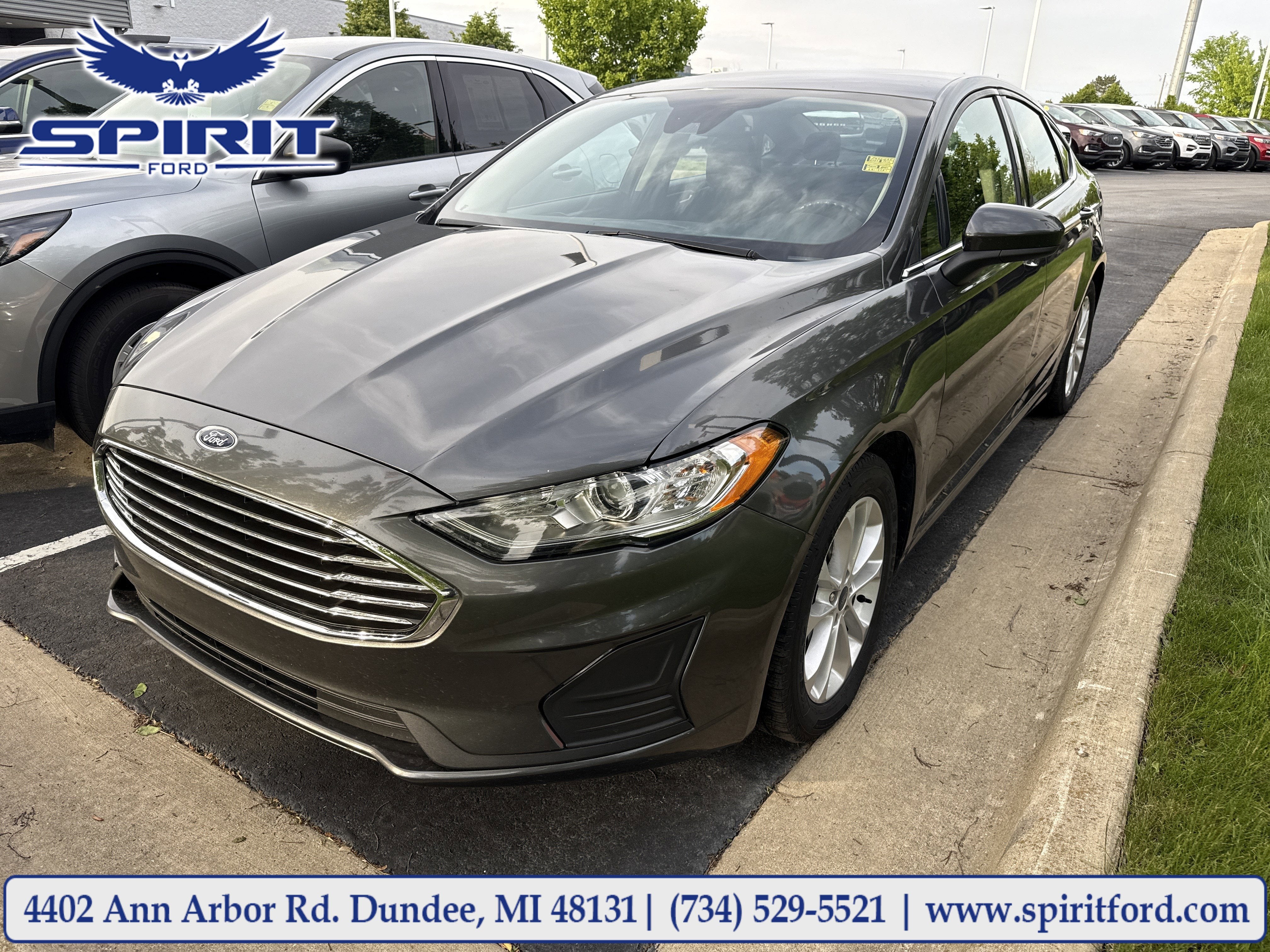 2020 Ford Fusion SE FWD's photo