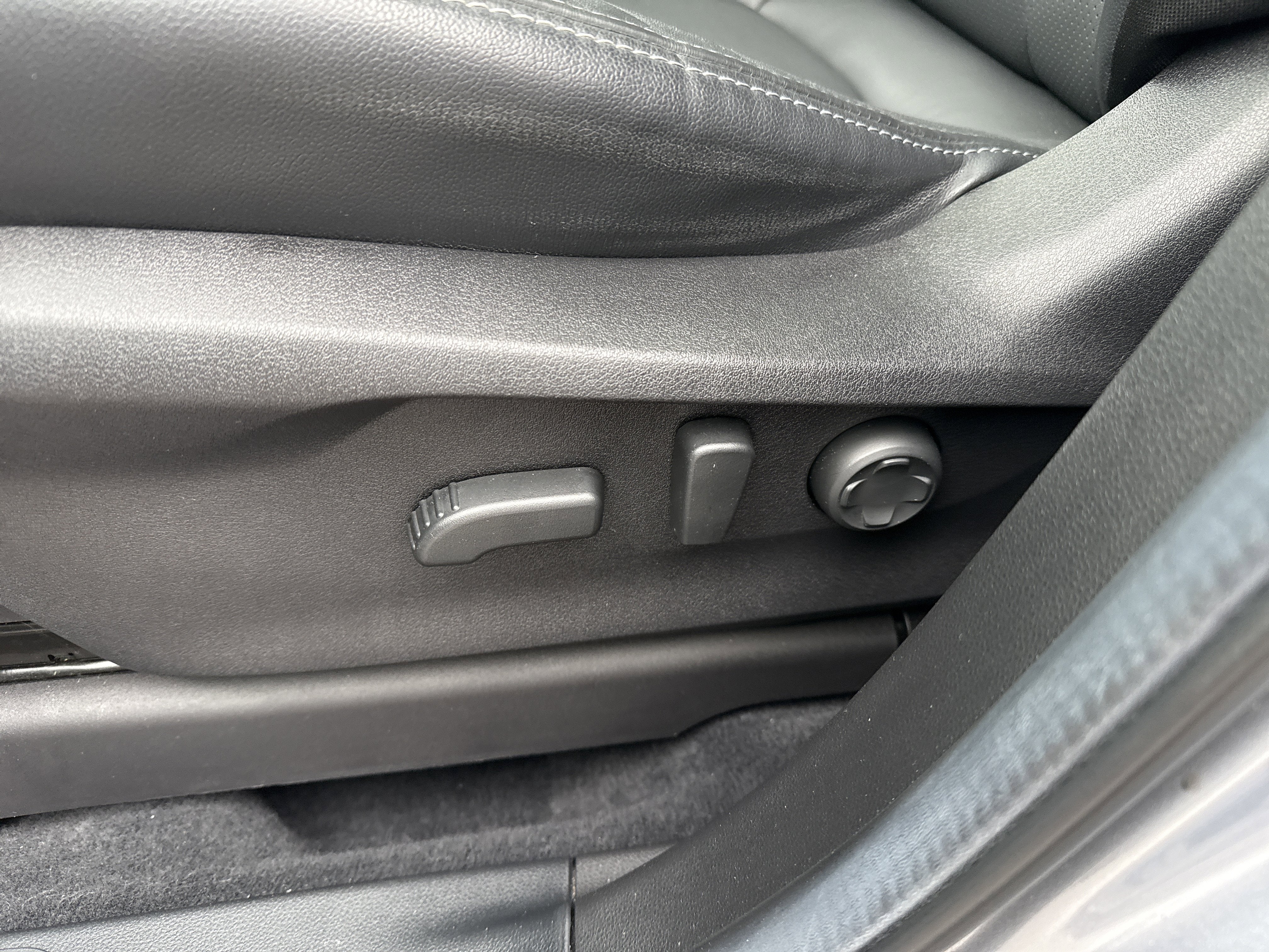 2024 Subaru Ascent Touring