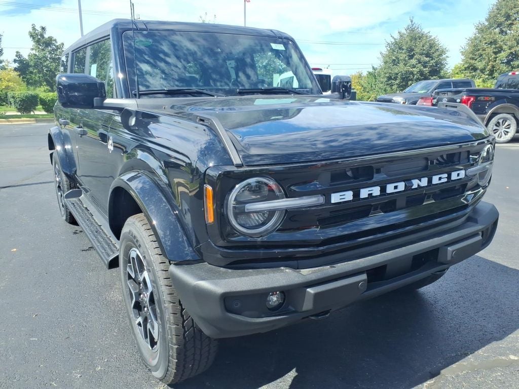2026 Ford Bronco Outer Banks®