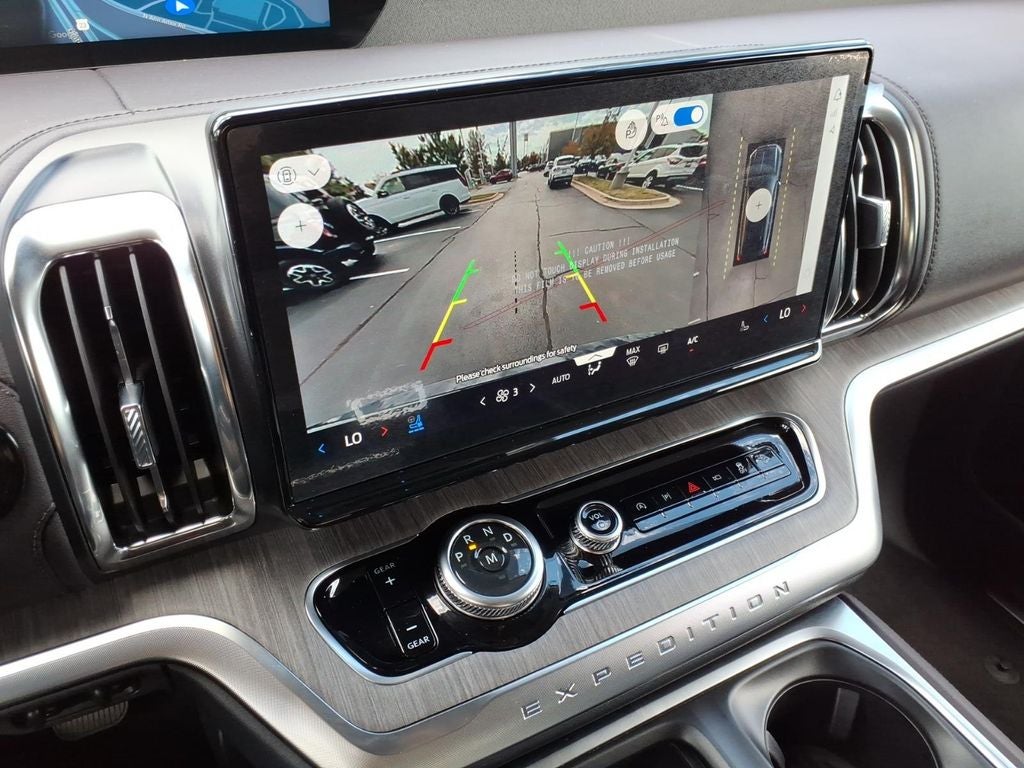 2026 Ford Expedition MAX Platinum®