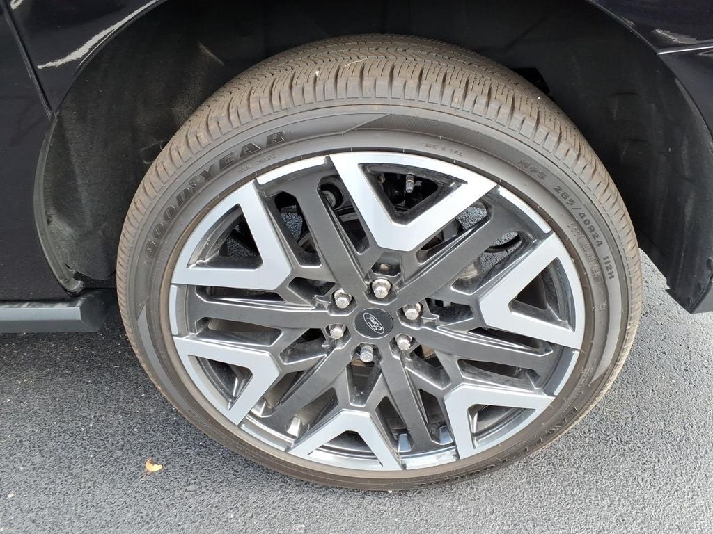 2026 Ford Expedition MAX Platinum®