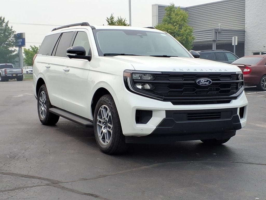 2026 Ford Expedition Active