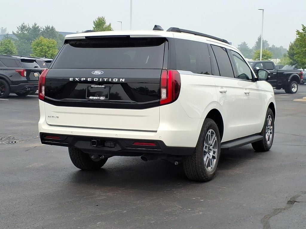 2026 Ford Expedition Active