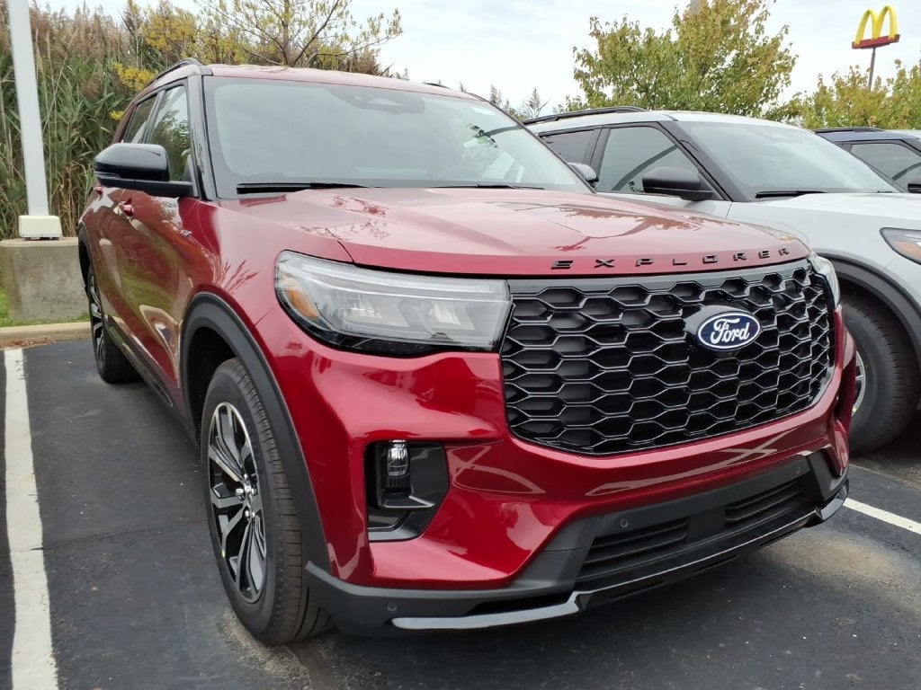 2027 Ford Explorer ST-Line