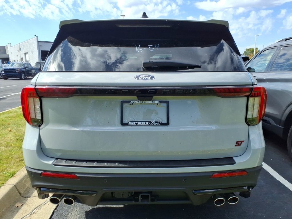 2027 Ford Explorer ST