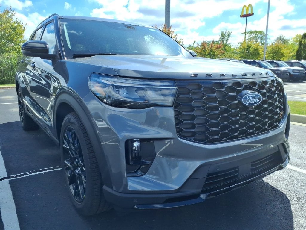 2027 Ford Explorer ST