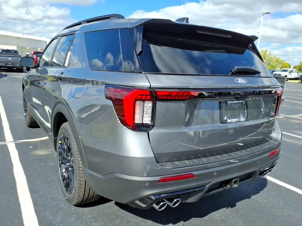 2027 Ford Explorer ST