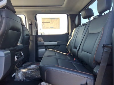 2027 Ford Super Duty F-350® Lariat®