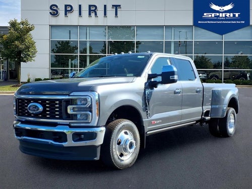 2026 Ford Super Duty F-350® Lariat®