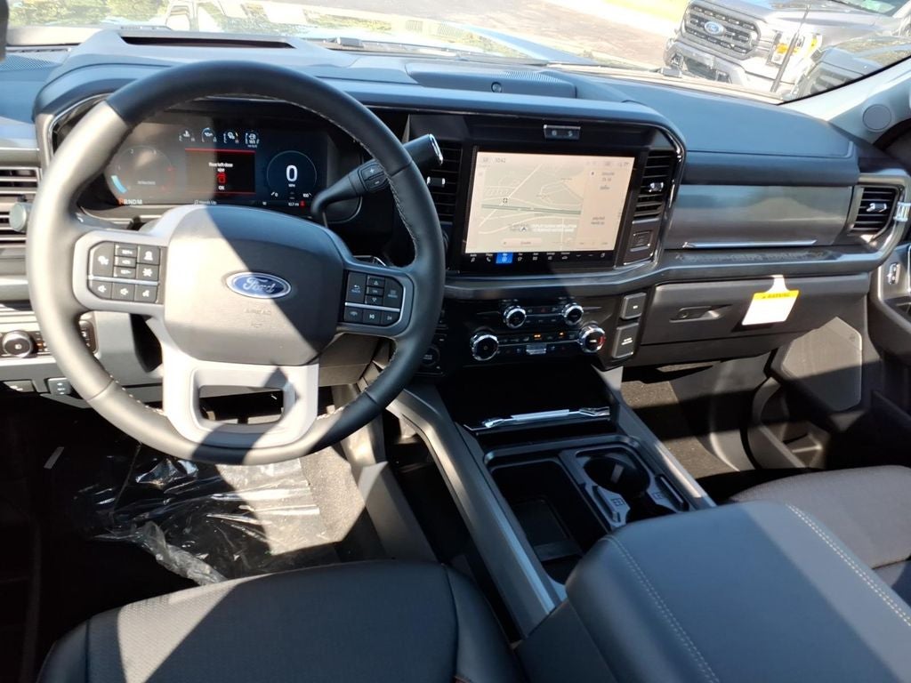 2026 Ford Super Duty F-350® Lariat®