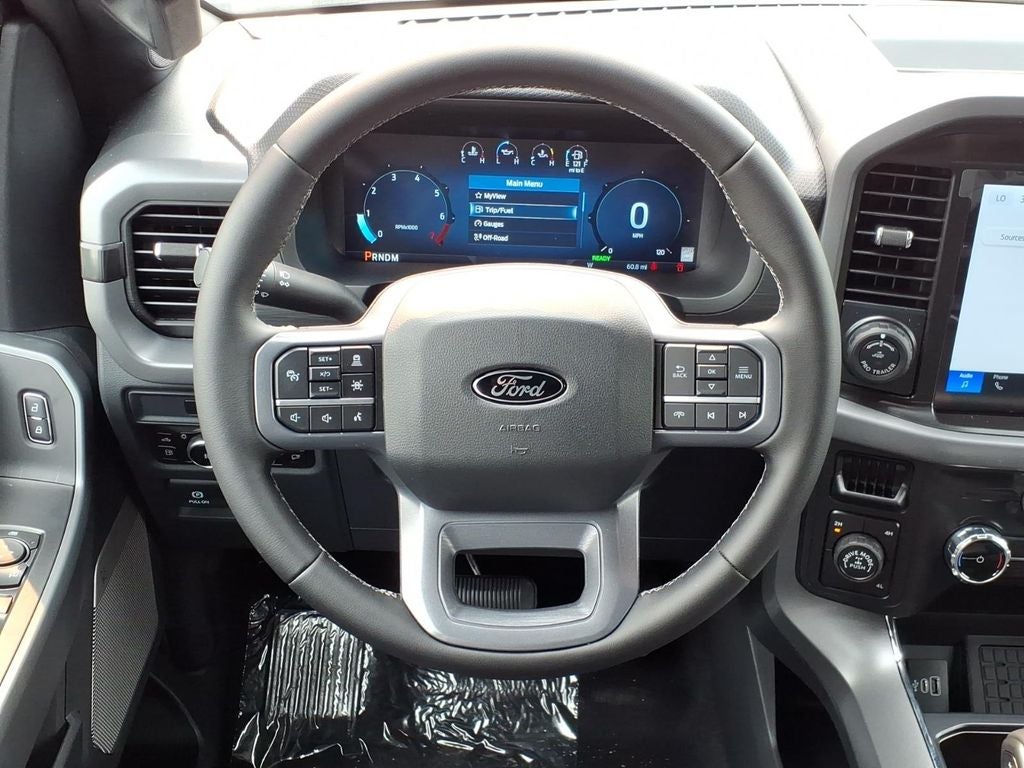 2026 Ford F-150 XLT - Photo 13