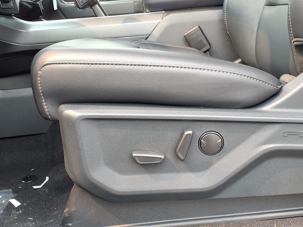 2026 Ford F-150 XLT - Photo 17