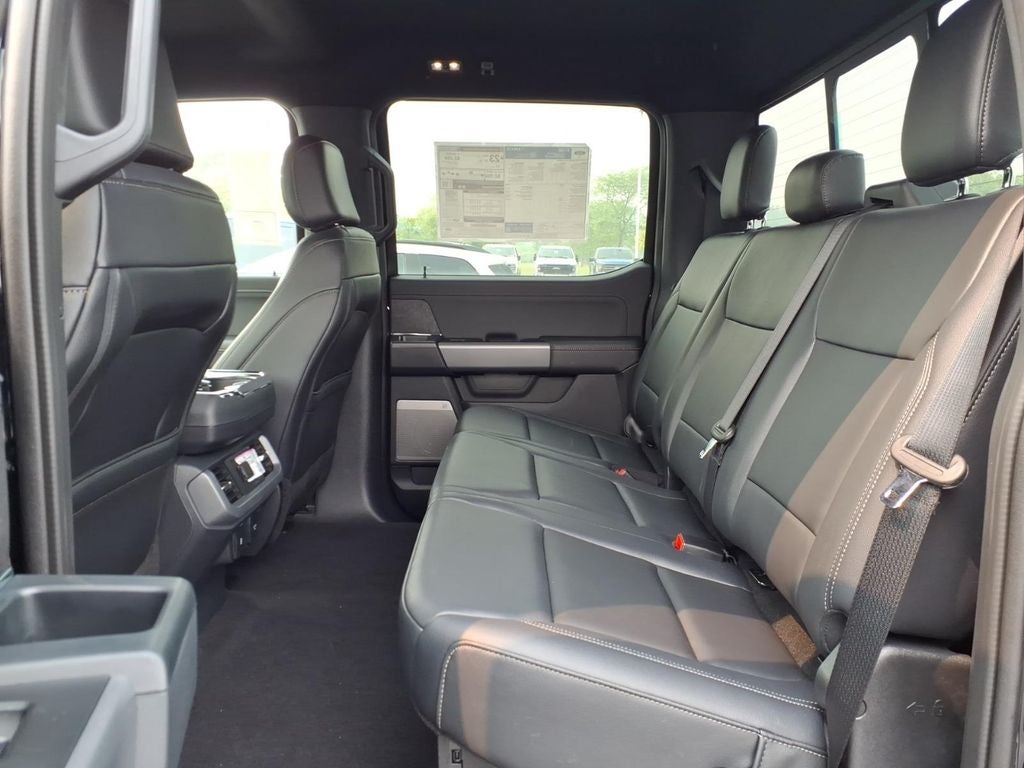 2026 Ford F-150 XLT - Photo 9